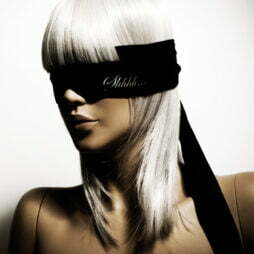 bijoux-blindfold-satin-ögonbindel